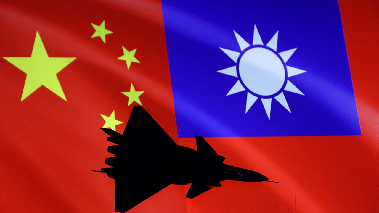 FILE PHOTO: Illustration shows airplane Chinese and Taiwanese flags