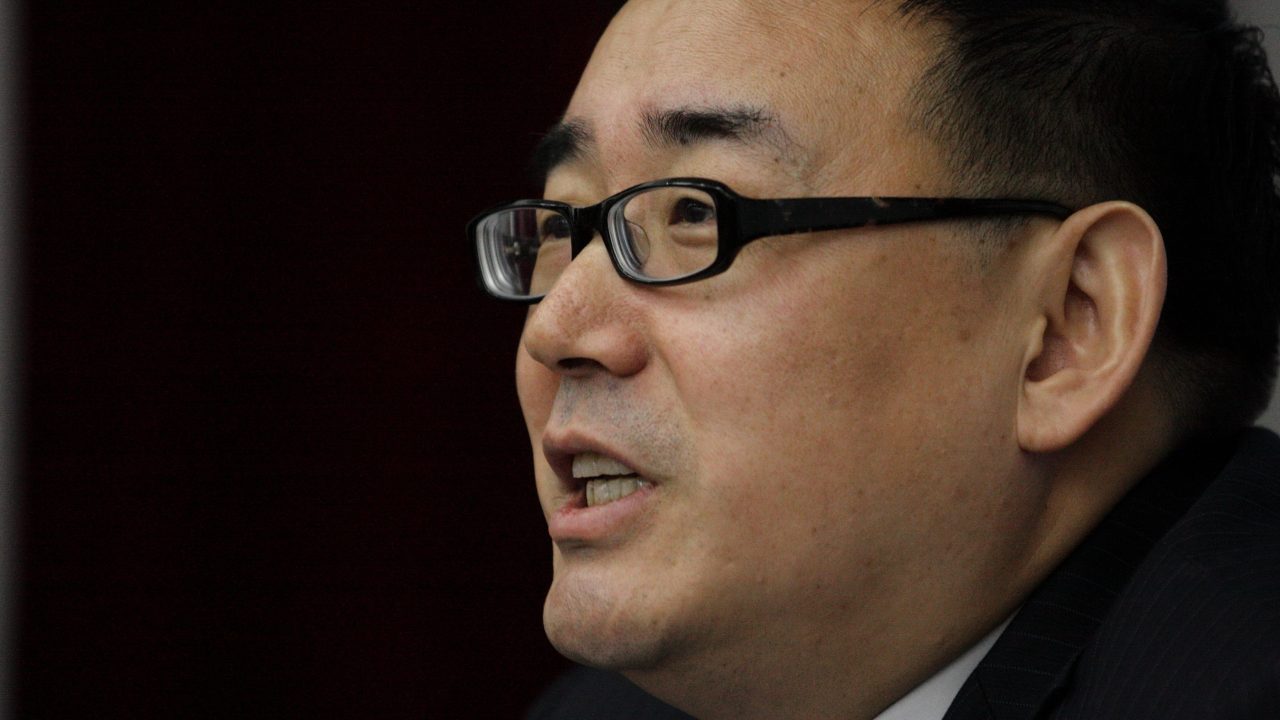 Chinese Australian writer detained in China