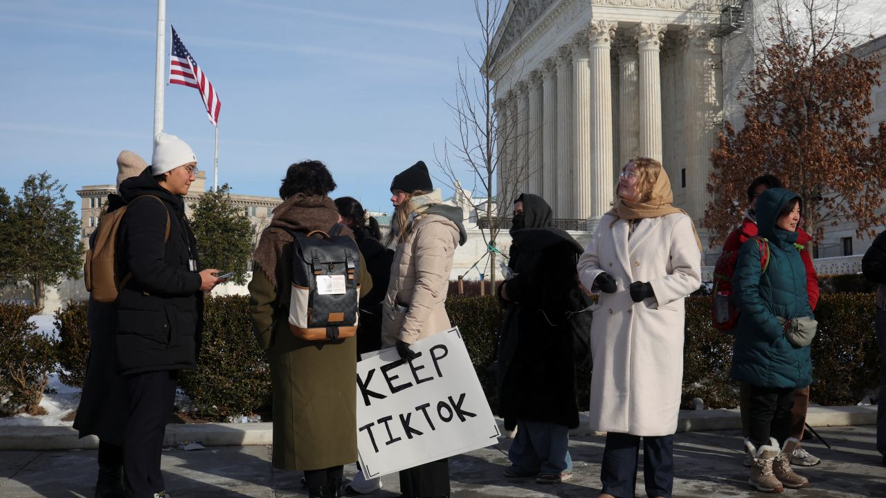 U S Supreme Court considers TikTok bid to halt ban