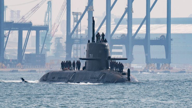 AFP J CQ v HighRes TaiwanDefenceSubmarineTrials