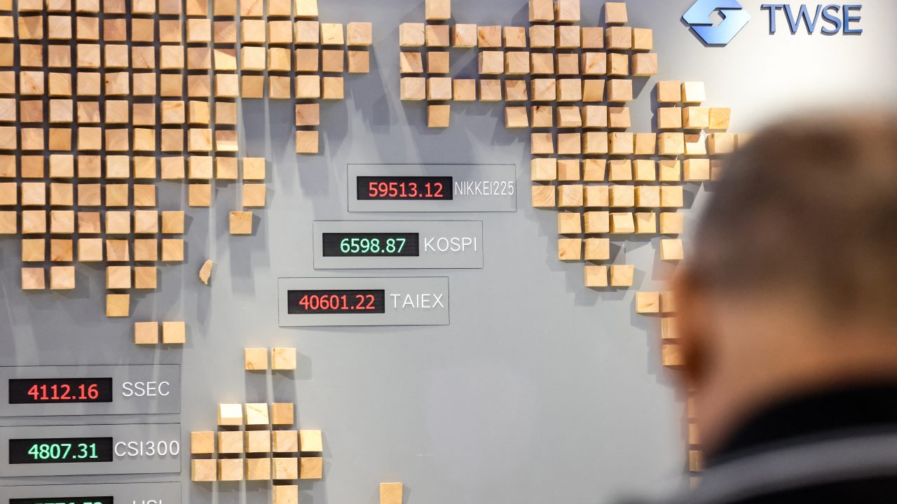 AFP A PF NL v HighRes TaiwanEconomyStocks