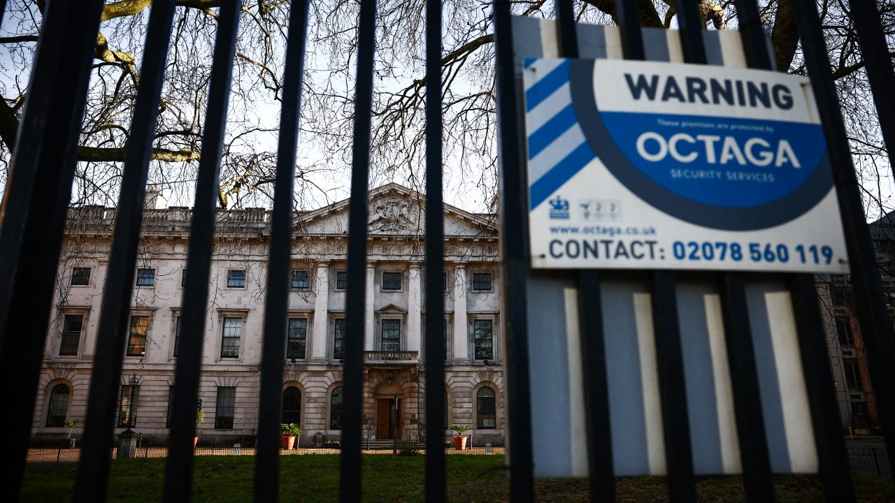 AFP PQ EH v HighRes BritainChinaSecurityEspionageDiplomacy