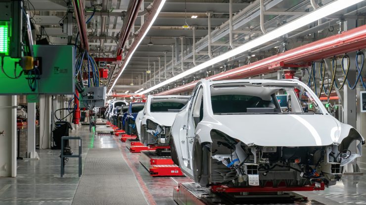 AFP X JM v HighRes UsAutomobileIndustryTeslaEconomy