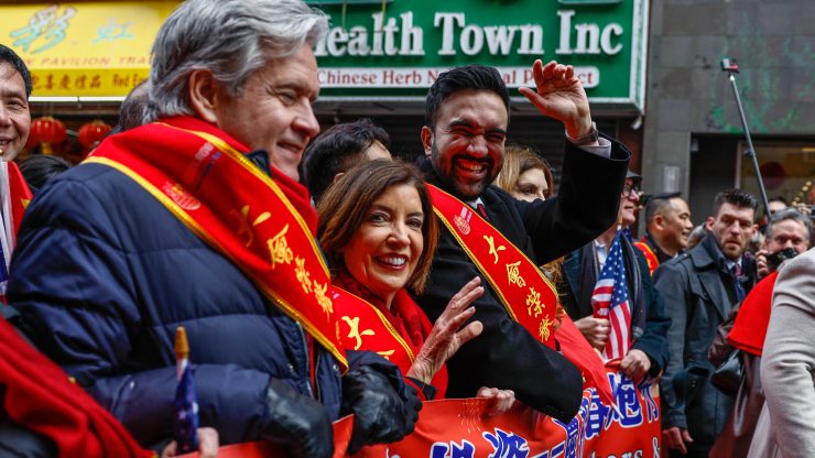 AFP H K v HighRes LunarNewYearParadeInNewYork
