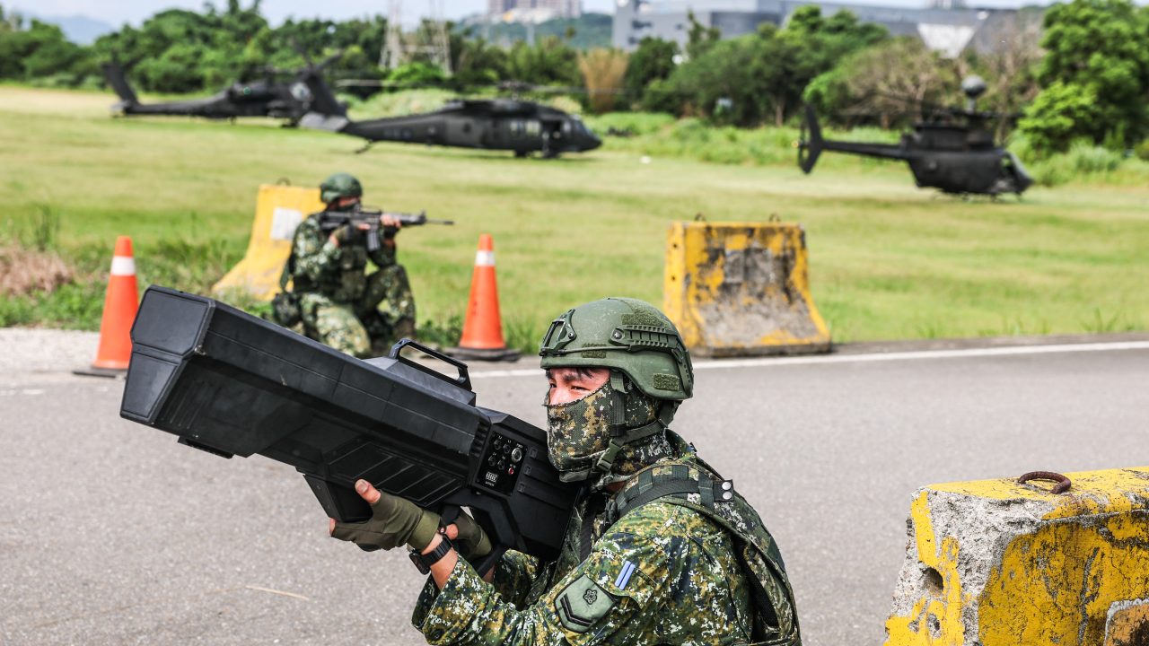 AFP C CY XW v HighRes TopshotTaiwanDefence