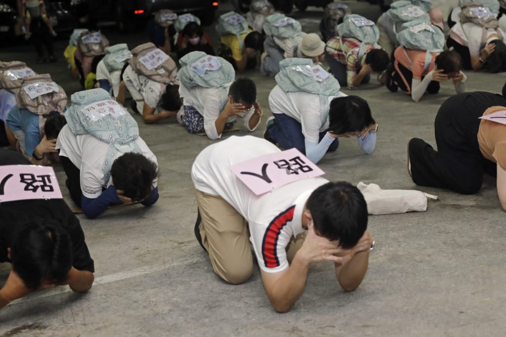 AFP PT VP v HighRes TaiwanMilitaryDrill