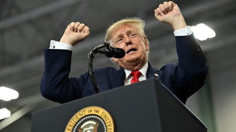 AFP D V QP v HighRes TopshotUsPoliticsTrump