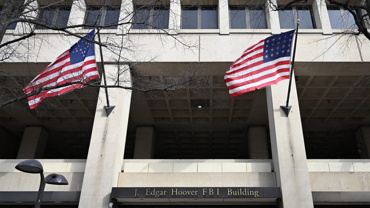 AFP FM TX v HighRes UsPoliticsJusticeFbiHeadquarters